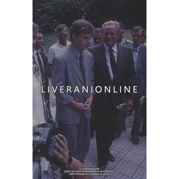 RETROSPETTIVA GIAMPIERO BONIPERTI PRESIDENTE JUVENTUS CALCIO NELLA FOTO GIAMPIERO BONIPERTI PRESIDENTE JUVENTUS CALCIO NELL\'ANNO 1988 CON Oleksandr Zavarov AG ALDO LIVERANI SAS