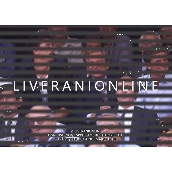 RETROSPETTIVA GIAMPIERO BONIPERTI PRESIDENTE JUVENTUS CALCIO NELLA FOTO GIAMPIERO BONIPERTI PRESIDENTE JUVENTUS CALCIO NELL\'ANNO 1987-1988 CON IAN RUSH AG ALDO LIVERANI SAS 