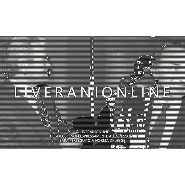 RETROSPETTIVA GIAMPIERO BONIPERTI PRESIDENTE JUVENTUS CALCIO NELLA FOTO GIAMPIERO BONIPERTI PRESIDENTE JUVENTUS CALCIO NELL\'ANNO 1987-1988 CON CORRADO FERLAINO PRESIDENTE NAPOLI CALCIO AG ALDO LIVERANI SAS 
