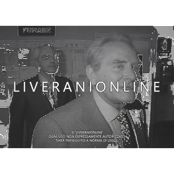 RETROSPETTIVA GIAMPIERO BONIPERTI DIRIGENTE SPORTIVO NELLA FOTO GIAMPIERO BONIPERTI NELL\'ANNO 1993 CONFERENZA STAMPA LASCIA LA JUVENTUS CON ROBERTO BETTEGA  AG ALDO LIVERANI SAS 