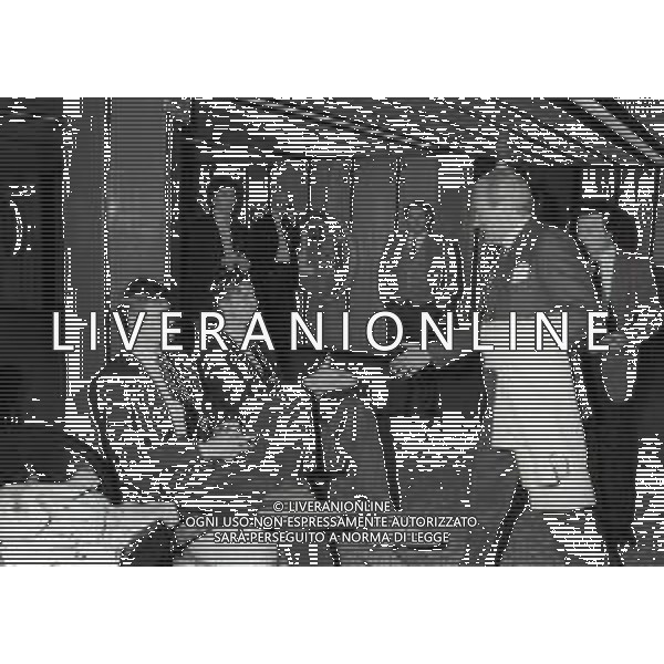 RETROSPETTIVA GIAMPIERO BONIPERTI PRESIDENTE JUVENTUS CALCIO NELLA FOTO GIAMPIERO BONIPERTI DIRIGENTE NAZIONALE ITALIANA NELL\'ANNO 1990 CON ALDO SERENA E NICOLA BERTI AG ALDO LIVERANI SAS