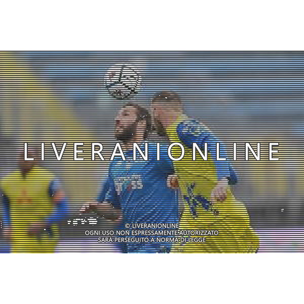 Guglielmii/LMedia - Empoli vs Chievo - Campionato di Calcio Serie BKT 2020/2021 27 aprile 2021 - Stadio Carlo Castellani, Empoli, Italia Nella foto: Leonardo Mancuso (Empoli) e Guillaume Gigliotti (Chievo) @Guglielmii/LMedia/ AGENZIA ALDO LIVERANI SAS
