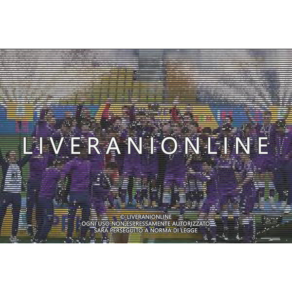 LAZIO - FIORENTINA FINALE COPPA ITALIA PRIMAVERA TIM CUP 28.04.2021 NELLA FOTO ESULTANZA E FESTEGGIAMENTI DEI GIOCATORI DELLA FIORENTINA A FINE GARA PER LA VITTORIA - LA PREMIAZIONE ©SANTANDREA / AGENZIA ALDO LIVERANI SAS