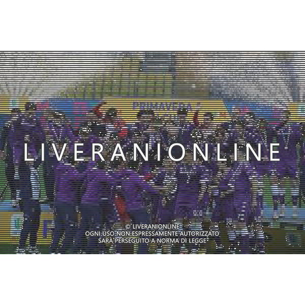 LAZIO - FIORENTINA FINALE COPPA ITALIA PRIMAVERA TIM CUP 28.04.2021 NELLA FOTO ESULTANZA E FESTEGGIAMENTI DEI GIOCATORI DELLA FIORENTINA A FINE GARA PER LA VITTORIA - LA PREMIAZIONE ©SANTANDREA / AGENZIA ALDO LIVERANI SAS