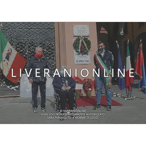 IMOLA 28 04 2021 COMMEMORAZIONE MARIA ZANOTTI E LIVIA VENTURINI UCCISE DAI FASCISTI 1944 NELLA FOTO GABRIO SALIERI ANPI SINDACO MARCO PANIERI E LA PARTIGIANA ©SANNA / AGENZIA ALDO LIVERANI SAS