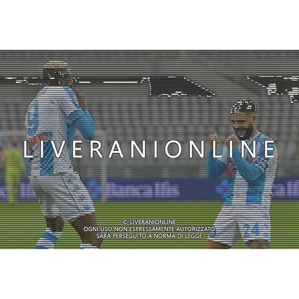 Torino 26.04.2021 Stadio Olimpico Grande Torino ©Alessandro Falzone/Agenzia Aldo Liverani Torino vs Napoli Serie A Tim 2020/2021 Nella foto : Esultanza gol di Victor Osimhen con Lorenzo Insigne ©FALZONE / AGENZIA ALDO LIVERANI SAS