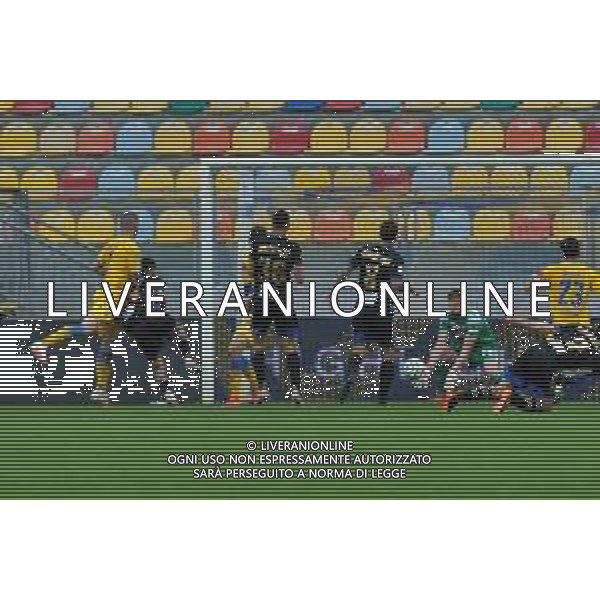 Frosinone vs Pisa Campionato Serie B - 35 Giornata Stadio B.Stirpe - Frosinone 01-05-2021 nella foto Gol Marco Capuano ©Federico Gaetano / AGENZIA ALDO LIVERANI SAS