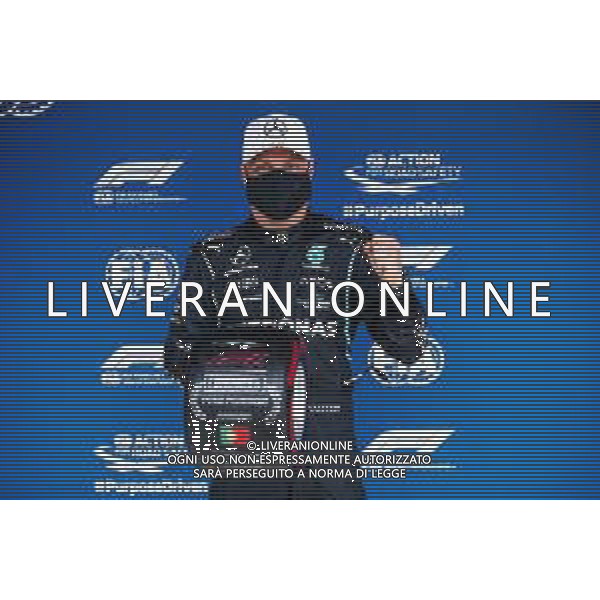 Valtteri Bottas (FIN) Mercedes AMG F1 celebrates with the Pirelli Pole Position Award in qualifying parc ferme. 01.05.2021. Formula 1 World Championship, Rd 3, Portuguese Grand Prix, Portimao, Portugal, Qualifying Day. - www.xpbimages.com, EMail: requests@xpbimages.com © Copyright: FIA Pool Image for Editorial Use Only/ AGENZIA ALDO LIVERANI SAS - ITALY ONLY EDITORIAL USE ONLY