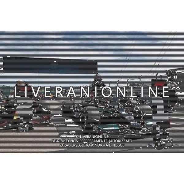 Race winner Lewis Hamilton (GBR) Mercedes AMG F1 W12 in parc ferme with second placed Max Verstappen (NLD) Red Bull Racing RB16B. 02.05.2021. Formula 1 World Championship, Rd 3, Portuguese Grand Prix, Portimao, Portugal, Race Day. - www.xpbimages.com, EMail: requests@xpbimages.com © Copyright: Batchelor / XPB Images/ AGENZIA ALDO LIVERANI SAS - ITALY ONLY EDITORIAL USE ONLY - GP F1 World Championship Portogallo Grand Prix, Portimao 02.05.2021