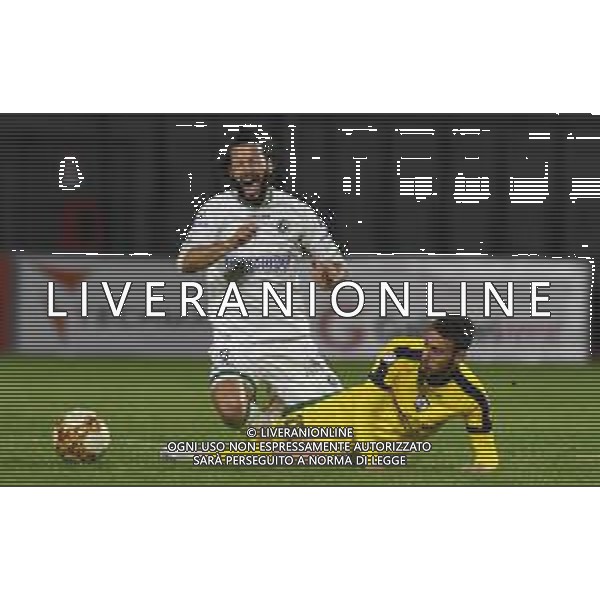 D\'Amicon/LMedia - Cavese vs Avellino - Campionato di Calcio Serie C - Lega Pro 2020/2021 02 maggio 2021 - Stadio Lamberti, Cava de Tirreni, Italia Nella foto: Emanuele Santaniello (9) US Avellino 1912 e Christian Nunziante (28) Cavese 1919 @D\'Amicon/LMedia AG ALDO LIVERANI SAS