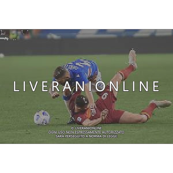 Vigoa/LMedia - UC Sampdoria vs AS Roma - Italian football Serie A match 2020/2021 02 May 2021 - Luigi Ferraris stadium, Genova, Italy Photo showing: LORENZO TONELLI Sampdoria), Edin Dzeko (Roma) @Vigoa/LMedia AG ALDO LIVERANI SAS