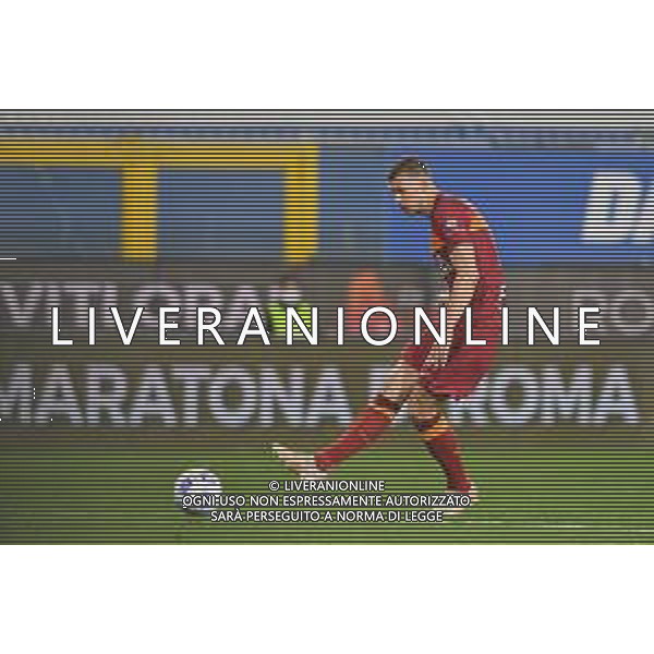 Vigoa/LMedia - UC Sampdoria vs AS Roma - Italian football Serie A match 2020/2021 02 May 2021 - Luigi Ferraris stadium, Genova, Italy Photo showing: Edin Dzeko (Roma) @Vigoa/LMedia AG ALDOLIVERANI SAS