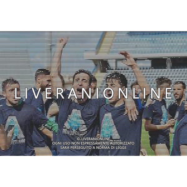 Guglielmii/LMedia - Empoli vs Cosenza - Campionato di Calcio Serie BKT 2020/2021 04 maggio 2021 - Stadio Carlo Castellani, Empoli, Italia Nella foto: I giocatori dell\'Empoli festeggiano la promozione in serie A @Guglielmii/LMedia AG ALDO LIVERANI SAS