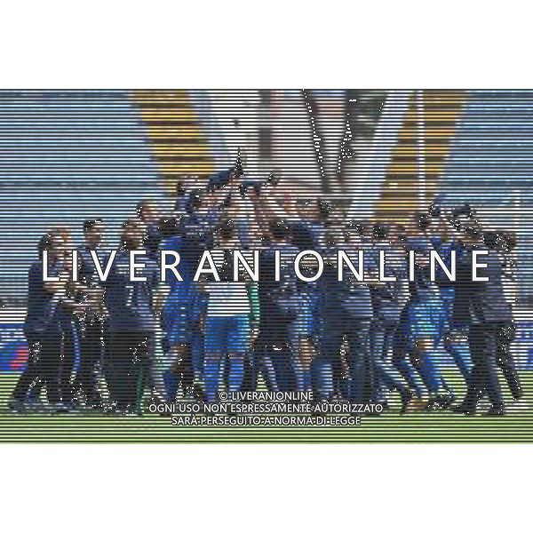 Guglielmii/LMedia - Empoli vs Cosenza - Campionato di Calcio Serie BKT 2020/2021 04 maggio 2021 - Stadio Carlo Castellani, Empoli, Italia Nella foto: I giocatori dell\'Empoli festeggiano la promozione in serie A @Guglielmii/LMedia AG ALDO LIVERANI SAS