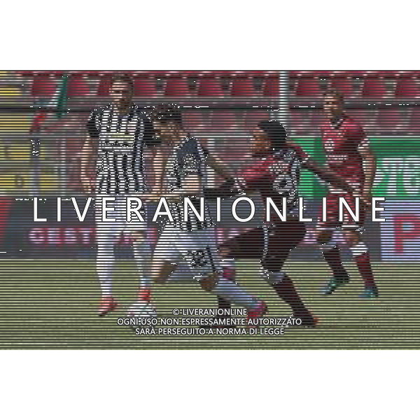 REGGINA - ASCOLI CAMPIONATO CALCIO SERIE B 04.05.2021 NELLA FOTO CALIGARA FABRIZIO E FOLORUNSHO MICHAEL ©PASQUALE GAREFFA / AGENZIA ALDO LIVERANI SAS