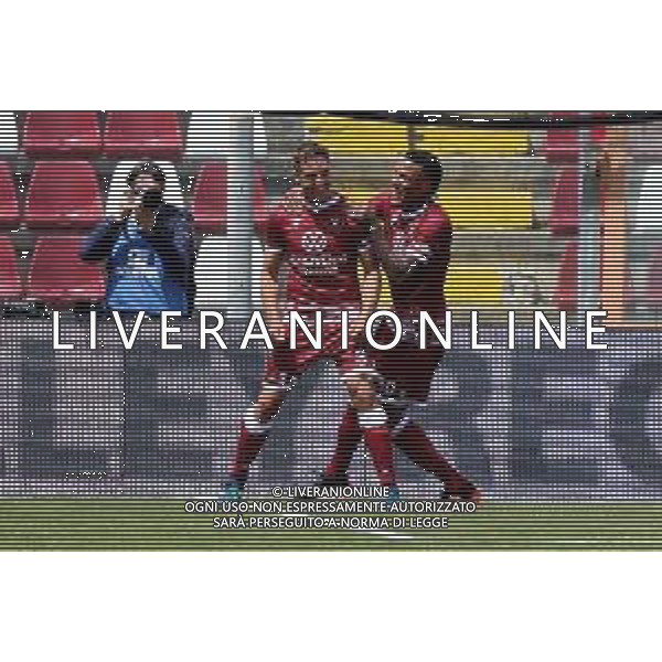 REGGINA - ASCOLI CAMPIONATO CALCIO SERIE B 04.05.2021 NELLA FOTO ESULTANZA DOPO IL GOL DI THIAGO CIONEK ©PASQUALE GAREFFA / AGENZIA ALDO LIVERANI SAS