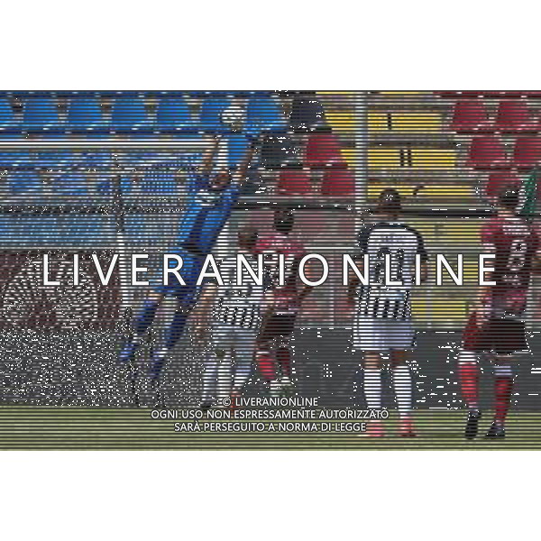 REGGINA - ASCOLI CAMPIONATO CALCIO SERIE B 04.05.2021 NELLA FOTO PARATA DI NICOLA LEALI ©PASQUALE GAREFFA / AGENZIA ALDO LIVERANI SAS