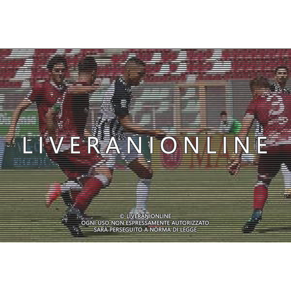 REGGINA - ASCOLI CAMPIONATO CALCIO SERIE B 04.05.2021 NELLA FOTO ABDELHAMID SABIRI E LORENZO CRISETIG ©PASQUALE GAREFFA / AGENZIA ALDO LIVERANI SAS