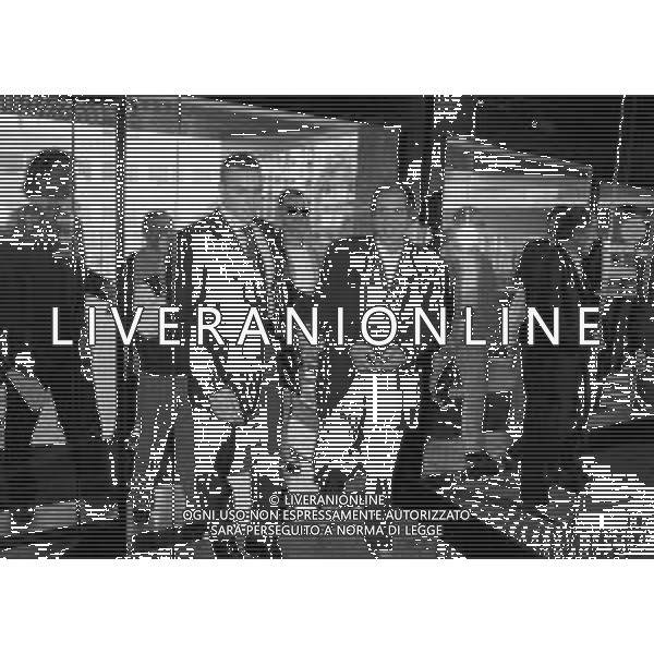Riunione del Consiglio per il nuovo marchio \'Lega Calcio\', in occasione del cinquantesimo anniversario dalla fondazione della LNP, Milano 1996 - RETROSPETTIVA Nella foto L\'arrivo di Adriano Celentano ©Archivio Giovanni Liverani / AGENZIA ALDO LIVERANI SAS