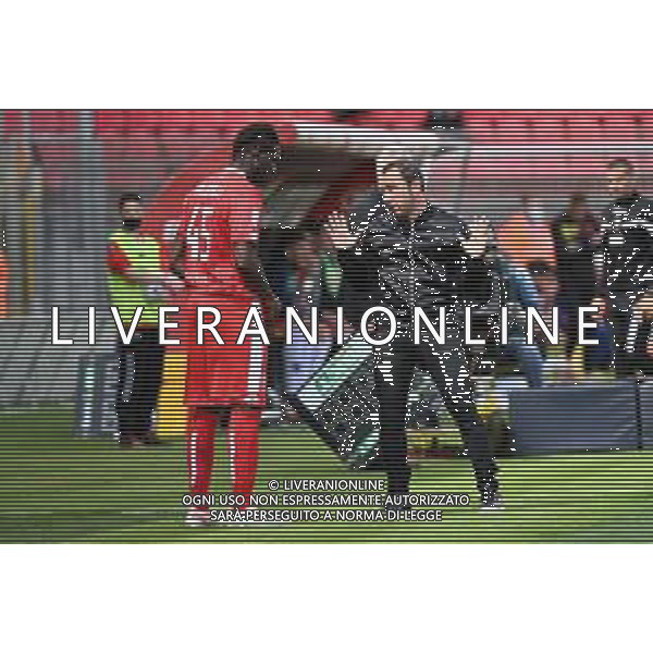 © TVRG Mario Balotelli (Monza) SX e Cristian Brocchi DX allenatore Monza Monza vs Lecce Campionato Serie BKT - 36a giornata Monza 04-05-2021 U-Power Stadium foto Roberto Garavaglia/ag. Aldo Liverani sas / AGENZIA ALDO LIVERANI SAS
