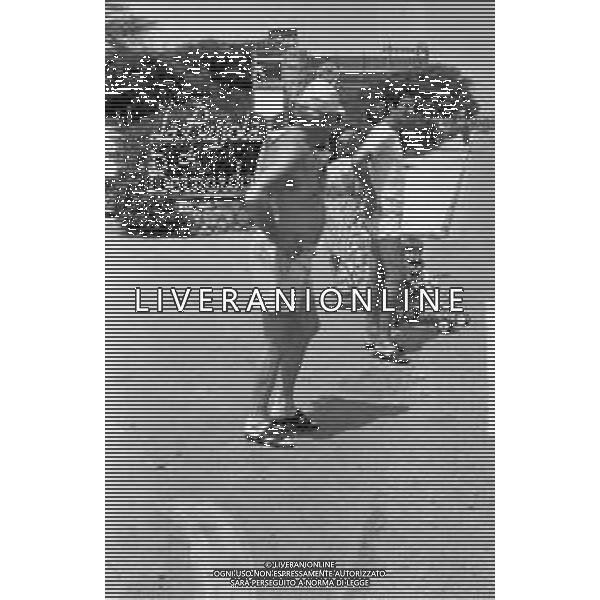 RETROSPETTIVA FERRUCCIO VALCAREGGI ALLENATORE, IN VACANZA AL MARE A FORTE DEI MARMI ESTATE 1974 ©Archivio Giovanni Liverani / AGENZIA ALDO LIVERANI SAS