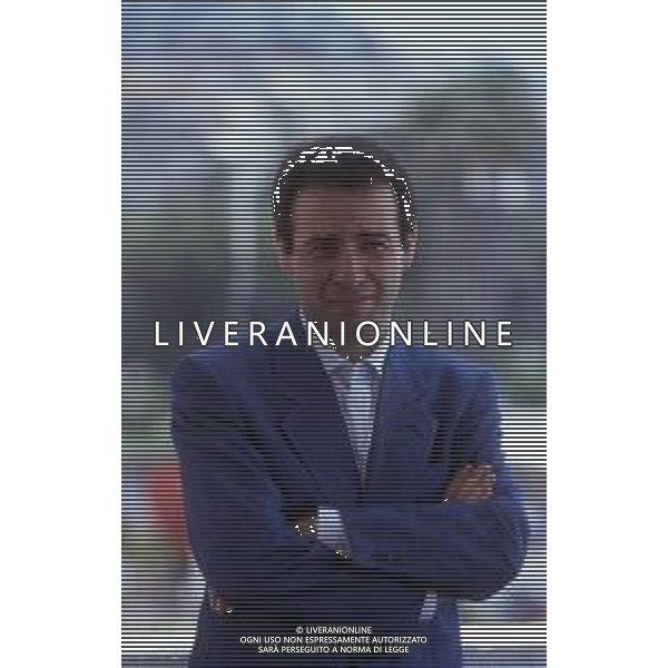 RETROSPETTIVA GIUSEPPE TORNATORE REGISTA NELLA FOTO GIUSEPPE TORNATORE AL FESTIVAL DI CANNES NELL\'ANNO 1989 FILM IN CONCORSO“ CINEMA PARADISO“ AG ALDO LIVERANI SAS
