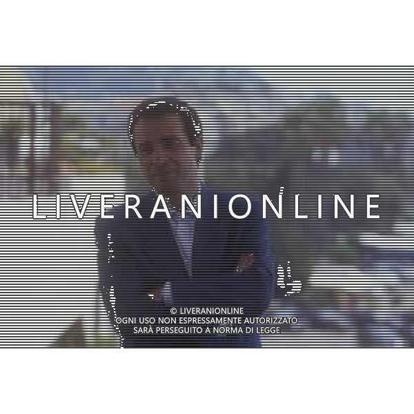 RETROSPETTIVA GIUSEPPE TORNATORE REGISTA NELLA FOTO GIUSEPPE TORNATORE AL FESTIVAL DI CANNES NELL\'ANNO 1989 FILM IN CONCORSO“ CINEMA PARADISO“ AG ALDO LIVERANI SAS