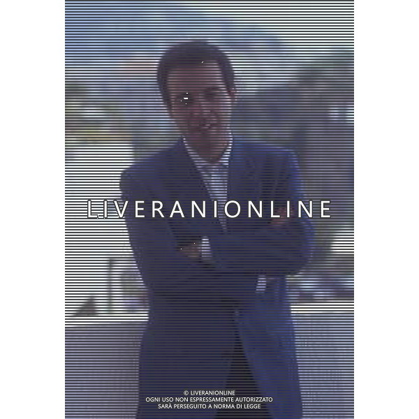 RETROSPETTIVA GIUSEPPE TORNATORE REGISTA NELLA FOTO GIUSEPPE TORNATORE AL FESTIVAL DI CANNES NELL\'ANNO 1989 FILM IN CONCORSO“ CINEMA PARADISO“ AG ALDO LIVERANI SAS