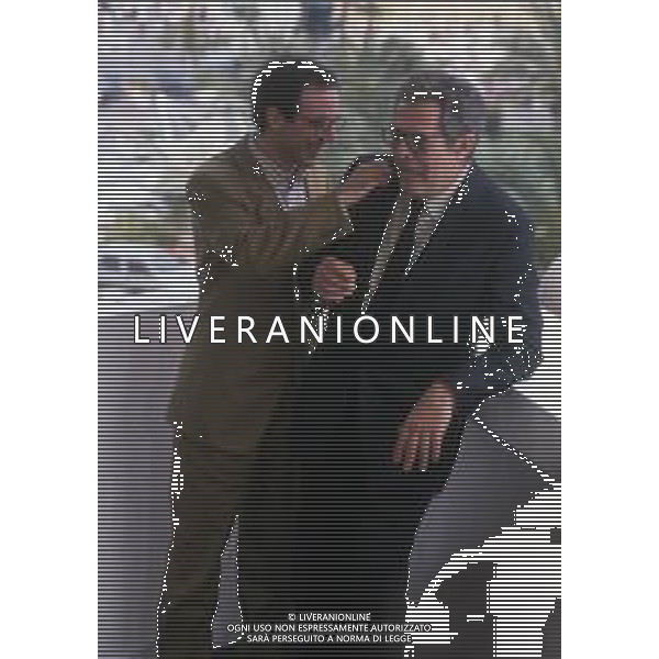 RETROSPETTIVA GIUSEPPE TORNATORE REGISTA NELLA FOTO GIUSEPPE TORNATORE CON MARCELLO MASTROIANNI AL FESTIVAL DI CANNES NELL\'ANNO 1989 FILM IN CONCORSO“ CINEMA PARADISO“ AG ALDO LIVERANI SAS