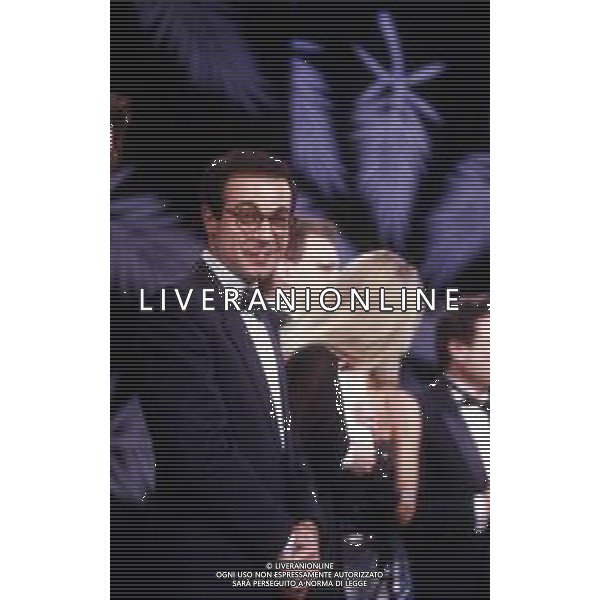 RETROSPETTIVA GIUSEPPE TORNATORE REGISTA NELLA FOTO GIUSEPPE TORNATORE AL FESTIVAL DI CANNES NELL\'ANNO 1989 FILM IN CONCORSO“ CINEMA PARADISO“ AG ALDO LIVERANI SAS