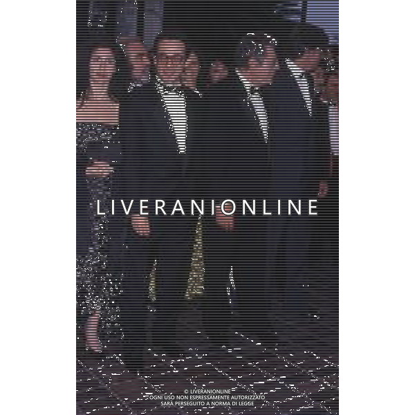 RETROSPETTIVA GIUSEPPE TORNATORE REGISTA NELLA FOTO GIUSEPPE TORNATORE CON MARCELLO MASTROIANNI AL FESTIVAL DI CANNES NELL\'ANNO 1989 FILM IN CONCORSO“ CINEMA PARADISO“ AG ALDO LIVERANI SAS