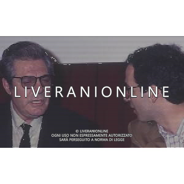 RETROSPETTIVA GIUSEPPE TORNATORE REGISTA NELLA FOTO GIUSEPPE TORNATORE CON MARCELLO MASTROIANNI AL FESTIVAL DI CANNES NELL\'ANNO 1989 FILM IN CONCORSO“ CINEMA PARADISO“ AG ALDO LIVERANI SAS