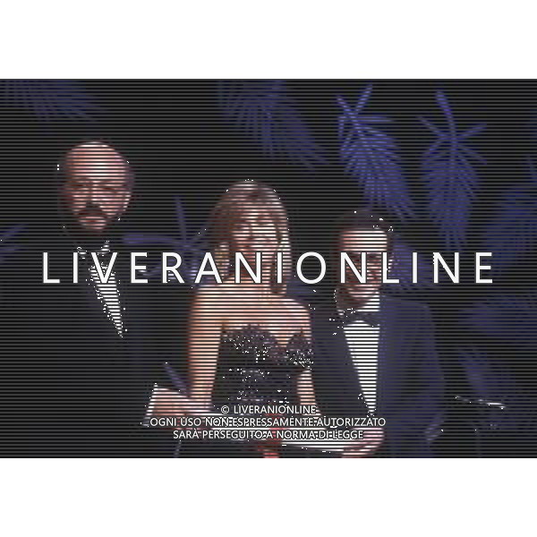 RETROSPETTIVA GIUSEPPE TORNATORE REGISTA NELLA FOTO GIUSEPPE TORNATORE CON JANE FONDA E BERTRAND BILIER AL FESTIVAL DI CANNES NELL\'ANNO 1989 FILM IN CONCORSO“ CINEMA PARADISO“ AG ALDO LIVERANI SAS