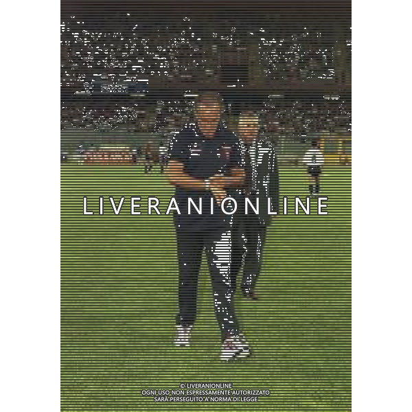 RETROSPETTIVA ANTONELLO CUCCUREDDU ALLENATORE CROTONE CALCIO NELLA FOTO ANTONELLO CUCCUREDDU ALLENATORE CROTONE CALCIO NELL\'ANNO 2000-2001 AG ALDO LIVERANI SAS