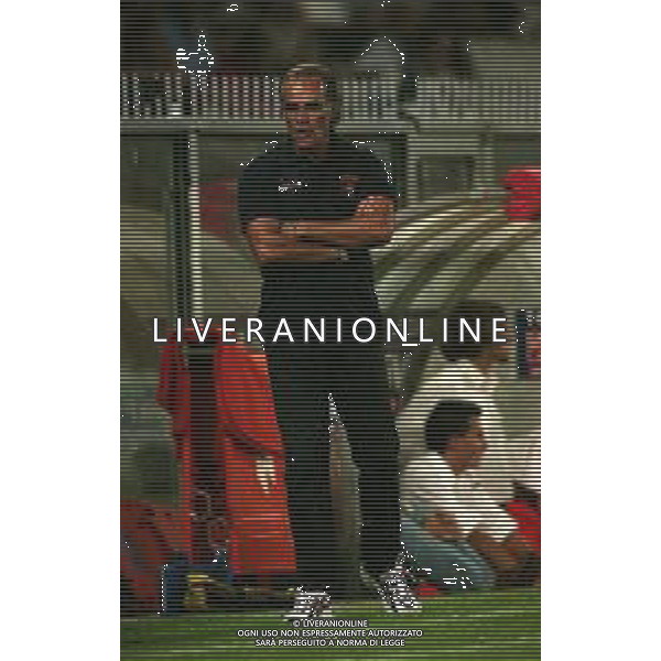 RETROSPETTIVA ANTONELLO CUCCUREDDU ALLENATORE CROTONE CALCIO NELLA FOTO ANTONELLO CUCCUREDDU ALLENATORE CROTONE CALCIO NELL\'ANNO 2000-2001 AG ALDO LIVERANI SAS