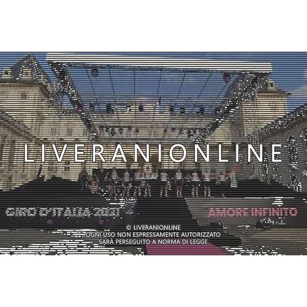 06-05-2021 Presentazione Squadre Giro D\'italia 2021; 2021, Uae - Emirates; Torino - Castello Del Valentino; ©SIROTTI / AGENZIA ALDO LIVERANI SAS
