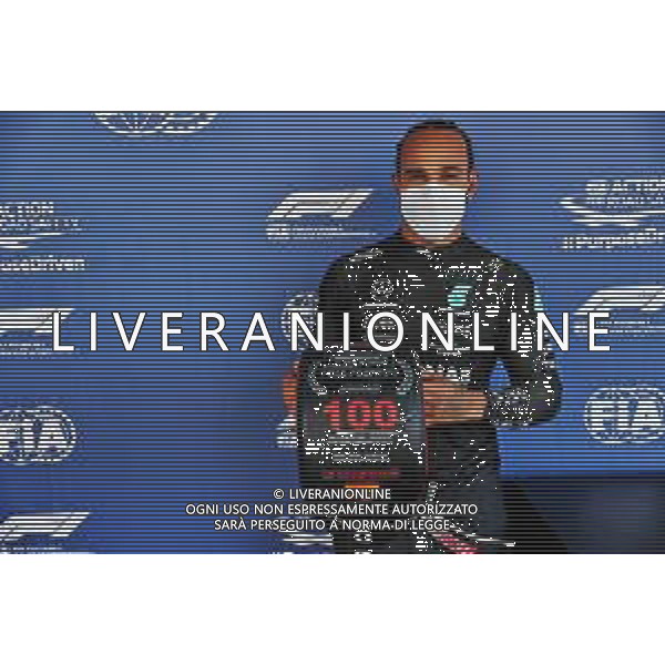 Lewis Hamilton (GBR) Mercedes AMG F1 celebrates his 100th pole position in qualifying parc ferme. 08.05.2021. Formula 1 World Championship, Rd 4, Spanish Grand Prix, Barcelona, Spain, Qualifying Day. - www.xpbimages.com, EMail: requests@xpbimages.com © Copyright: Batchelor / XPB Images / AGENZIA ALDO LIVERANI SAS - ITALY ONBLY EDITORIAL USE ONLY