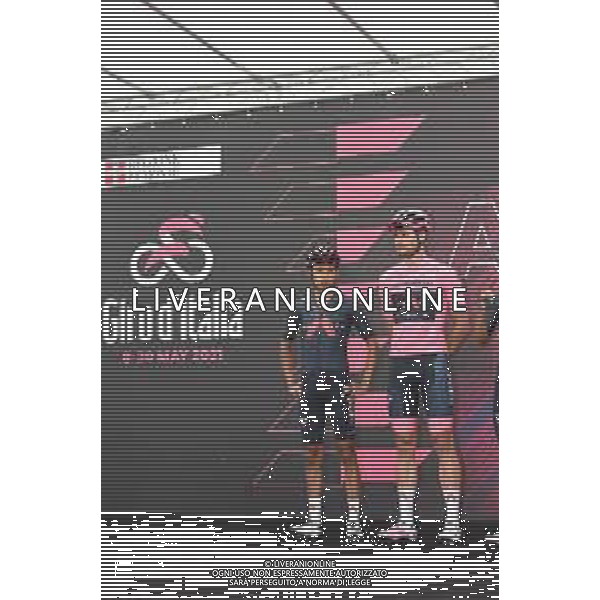 09-05-2021 Giro D\'italia; Tappa 02 Stupinigi - Novara; 2021, Ineos Grenadiers; Ganna, Filippo; Bernal Gomez, Arley; Stupinigi; ©SIROTTI / AGENZIA ALDO LIVERANI SAS