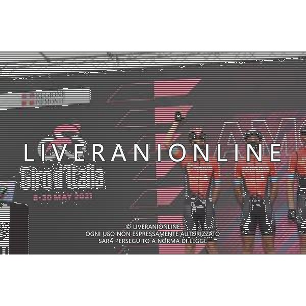 09-05-2021 Giro D\'italia; Tappa 02 Stupinigi - Novara; 2021, Bahrain - Victorious; Bilbao, Peio; Landa Meana, Mikel; Stupinigi; ©SIROTTI / AGENZIA ALDO LIVERANI SAS