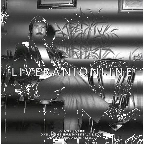 RETROSPETTIVA ENRICO ALBERTOSI CALCIATORE NELLA FOTO ENRICO ALBERTOSI NELL\'ANNO 1979 NEL SUO RISTORANTE TATUM AG ALDO LIVERANI SAS