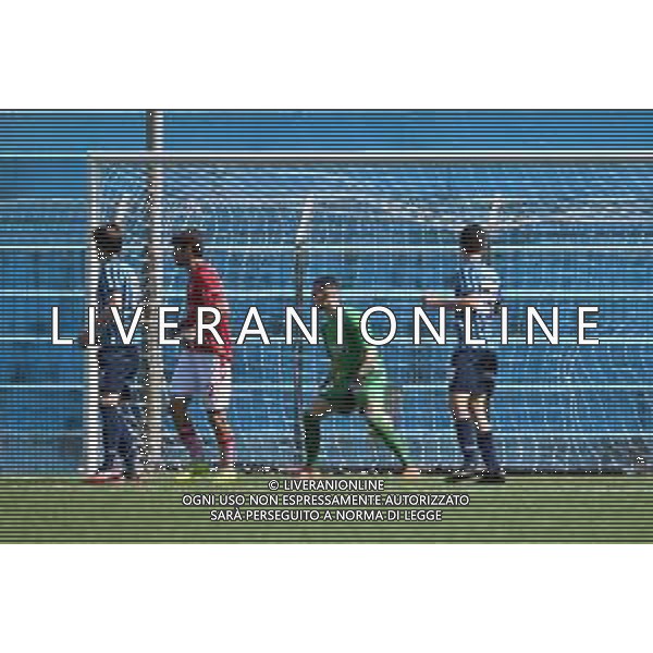 © TVRG il tiro di Alessandro Raimo (Grosseto) termina in rete per iil gol dell\'1 a 0 Lecco vs Grosseto Campionato Serie C - 1o turno playoff Lecco 09-05-2021 Stadio Rigamonti Ceppi foto Roberto Garavaglia/ag. Aldo Liverani sas