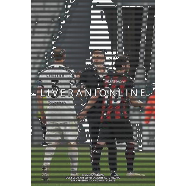 ©Alessandro Falzone/Agenzia Aldo Liverani Torino 09.05.2021 Stadio Allianz Stadium Juventus vs Milan Serie A Tim 2020-2021 Nella foto : Stefano Pioli-Giorgio Chiellini
