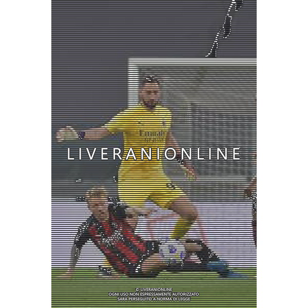 ©Alessandro Falzone/Agenzia Aldo Liverani Torino 09.05.2021 Stadio Allianz Stadium Juventus vs Milan Serie A Tim 2020-2021 Nella foto : Simon Kjaer-Gianluigi Donnarumma