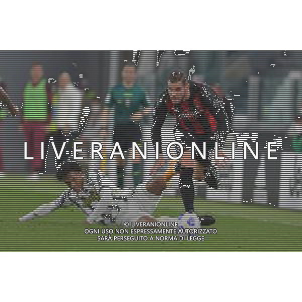 ©Alessandro Falzone/Agenzia Aldo Liverani Torino 09.05.2021 Stadio Allianz Stadium Juventus vs Milan Serie A Tim 2020-2021 Nella foto : Theo Hernandez-Juan Cuadrado