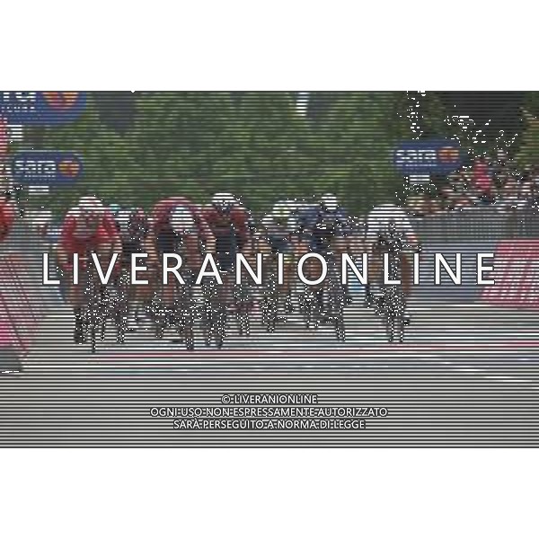 10-05-2021 Giro D\'italia; Tappa 03 Biella - Canale; 2021, Israel Start Up Nation; 2021, Cofidis; 2021, Bora - Hansgrohe; Cimolai, Davide; Bevin, Patrick; Viviani, Elia; Sagan, Peter; Canale; ©SIROTTI / AGENZIA ALDO LIVERANI SAS