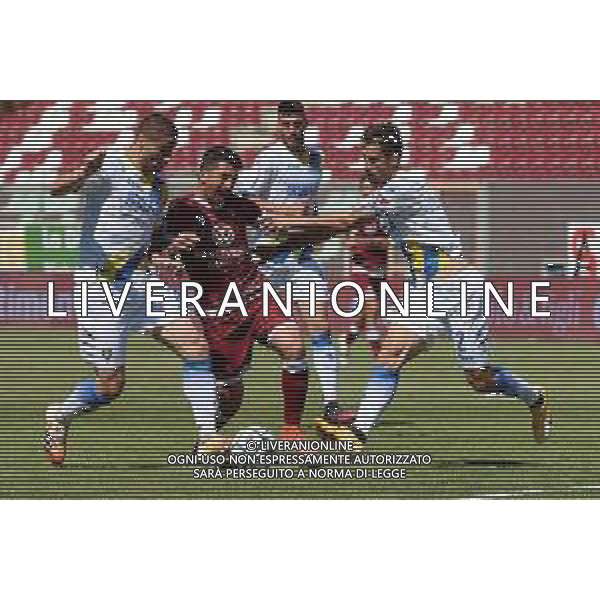 REGGINA - FROSINONE CAMPIONATO CALCIO SERIE BKT 10.05.2021 NELLA FOTO NICOLA BELLOMO (REGGINA) CON MARCO CAPUANO E ALESSANDRO SALVI (FROSINONE) ©PASQUALE GAREFFA / AGENZIA ALDO LIVERANI SAS