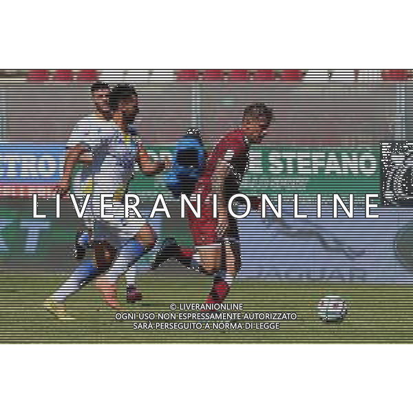 REGGINA - FROSINONE CAMPIONATO CALCIO SERIE BKT 10.05.2021 NELLA FOTO GERMAN DENIS (REGGINA) E MIRKO GORI (FROSINONE) ©PASQUALE GAREFFA / AGENZIA ALDO LIVERANI SAS