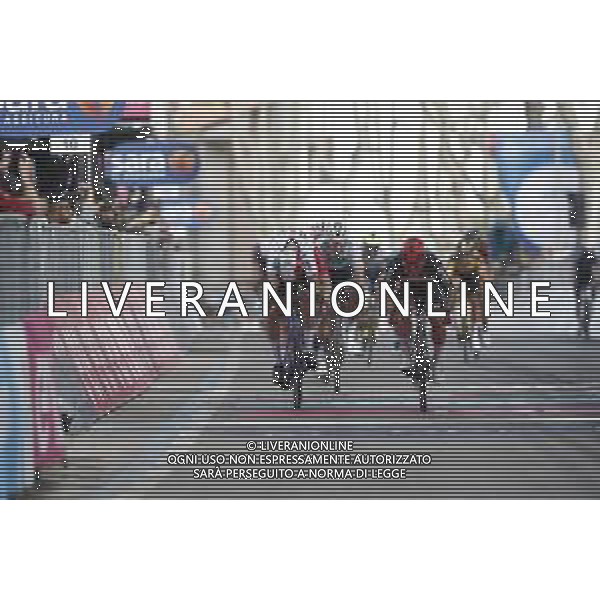 12-05-2021 Giro D\'italia; Tappa 05 Modena - Cattolica; 2021, Lotto - Soudal; 2021, Qhubeka - Assos; Ewan, Caleb; Nizzolo, Giacomo; Cattolica; ©SIROTTI /AGENZIA ALDO LIVERANI SAS