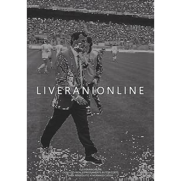 RETROSPETTIVA GAETANO SALVEMINI ALLENATORE BARI CALCIO NELLA FOTO GAETANO SALVEMINI ALLENATORE BARI CALCIO NELL\'ANNO 1989-1990 AG ALDO LIVERANI SAS 