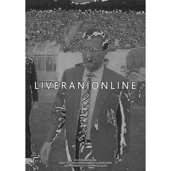 RETROSPETTIVA GAETANO SALVEMINI ALLENATORE BARI CALCIO NELLA FOTO GAETANO SALVEMINI ALLENATORE BARI CALCIO NELL\'ANNO 1990-1991 AG ALDO LIVERANI SAS   